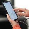 Kép 2/6 - SP Connect Telefon tartó szíj nyakba