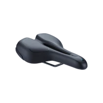 BSD-112 kerékpáros nyereg SportPlus ergonomikus, emlékező szivacsos, acél pálca, 185mm széles, fekete