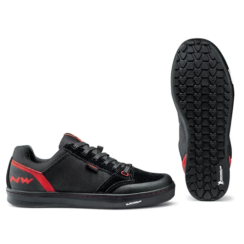 Cipő NORTHWAVE FLAT TRIBE 41 fekete/piros taposó pedálhoz